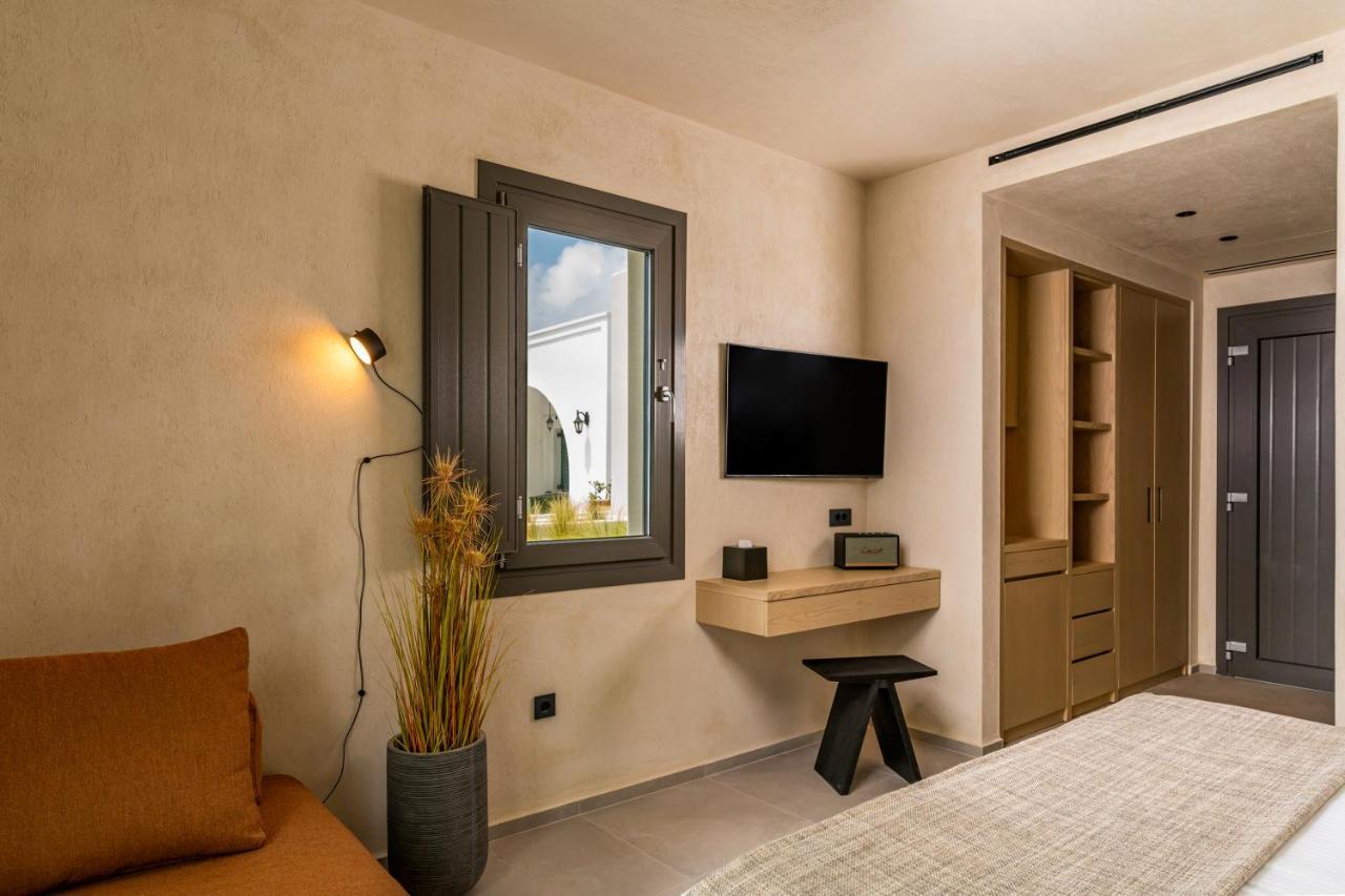 On The Square Apartment Pyrgos Kallistis ภายนอก รูปภาพ