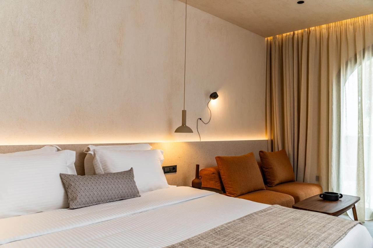 On The Square Apartment Pyrgos Kallistis ภายนอก รูปภาพ