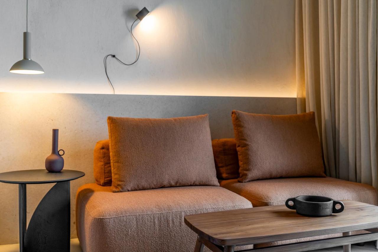 On The Square Apartment Pyrgos Kallistis ภายนอก รูปภาพ